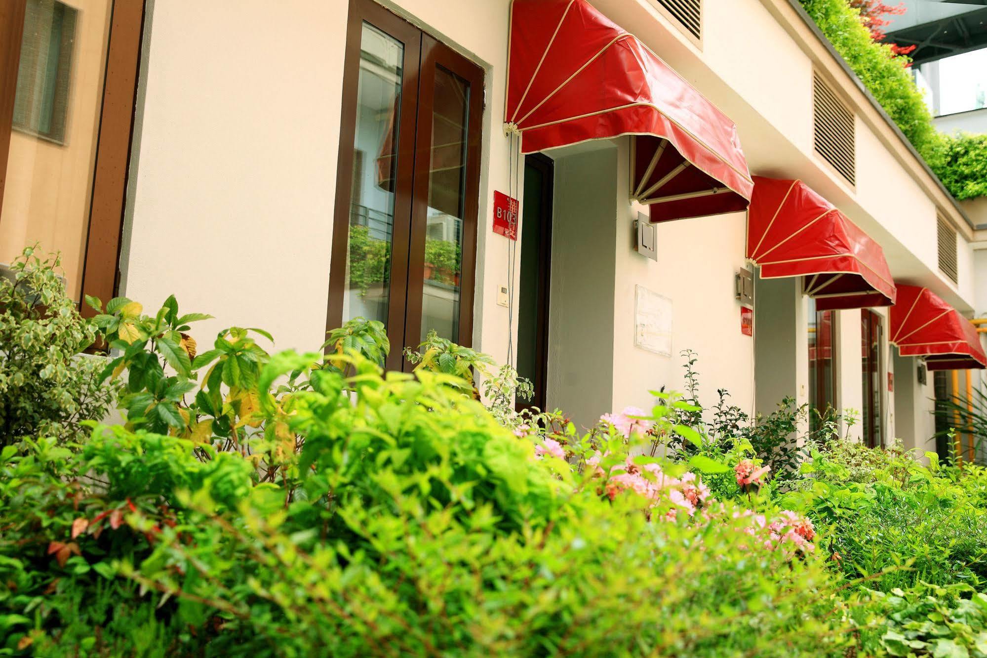 Hotel Huaxia Milano Exterior foto